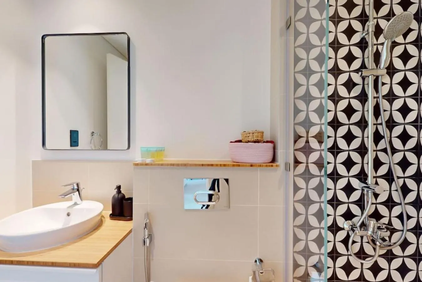 Collective Tower - Smart Two Bedroom Dubaj 0*,