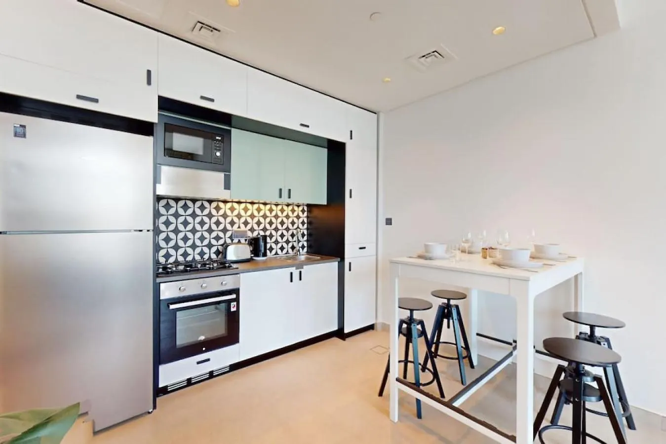 Collective Tower - Smart Two Bedroom Dubaj
